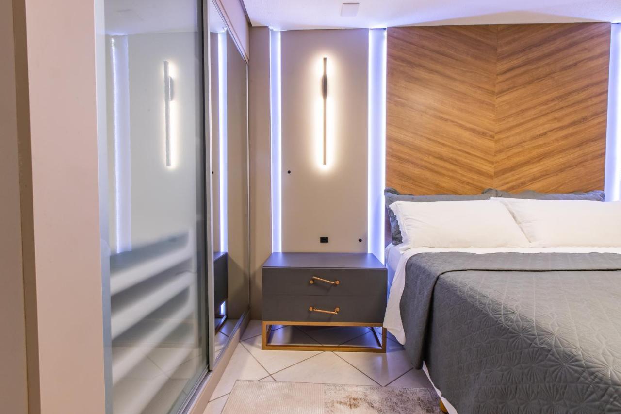Delupo Hotel - Livin Studios Крисиума Экстерьер фото