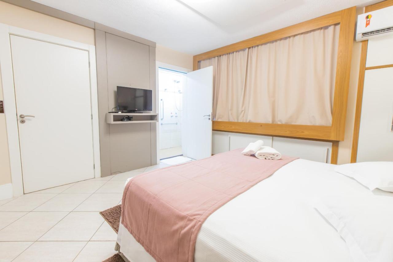 Delupo Hotel - Livin Studios Крисиума Экстерьер фото